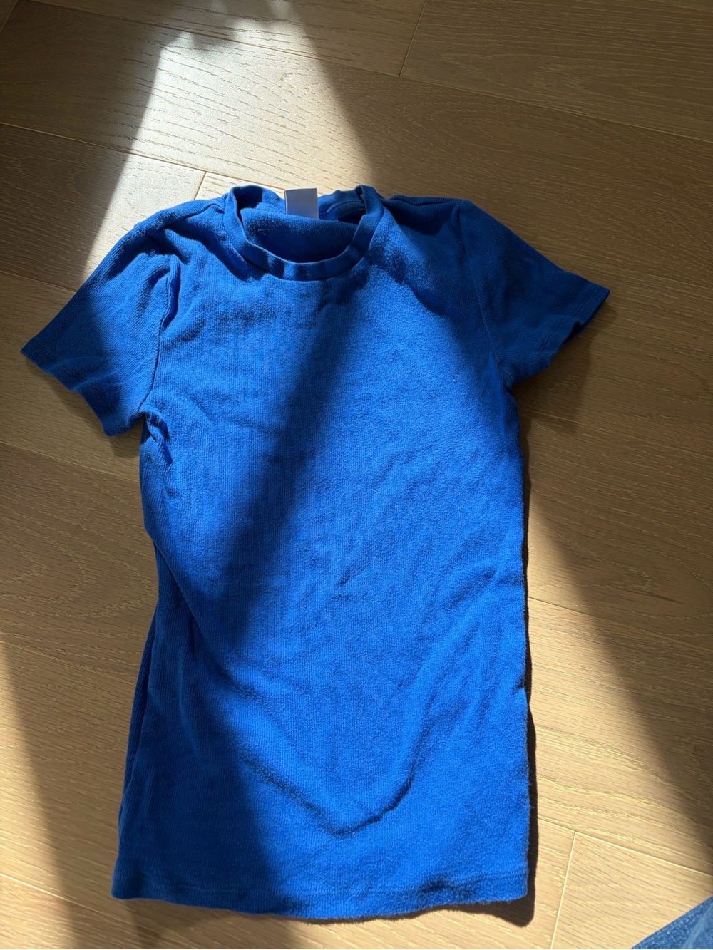 Aritzia TNA Short-Sleeve Tee in Royal Blue